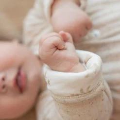 Little Dutch Jas - Zand - Newborn Naturals - Baby Bunny