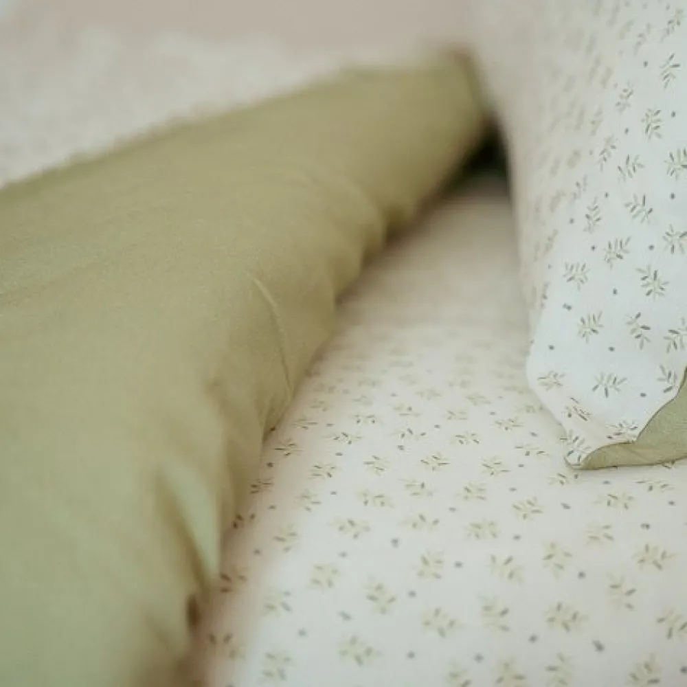 Little Dutch Junior dekbedovertrek - Groen - Essentials - Blueberry Leaves