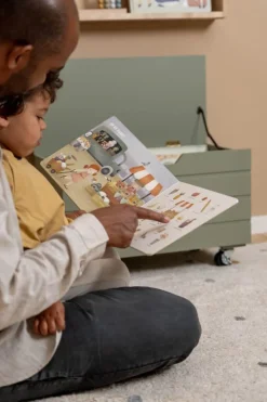 Little Dutch Kinderboek Mijn kijkboek, de wereld om je heen - NL