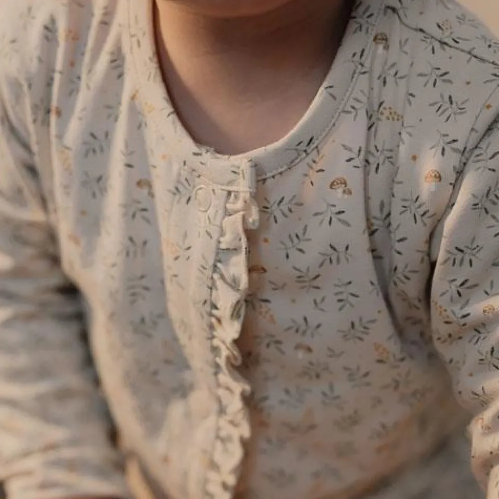 Little Dutch Pyjama - Zand - Blueberry Leaves