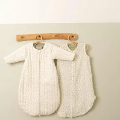 Little Dutch Slaapzak winter 90 cm - Groen - Maat 90 cm - Essentials - Blueberry Leaves