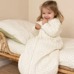 Little Dutch Slaapzak winter 90 cm - Groen - Maat 90 cm - Essentials - Blueberry Leaves