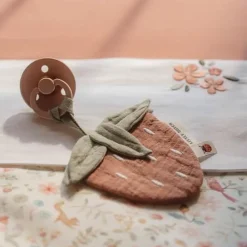 Little Dutch Speendoekje - Rood - Fairy Garden