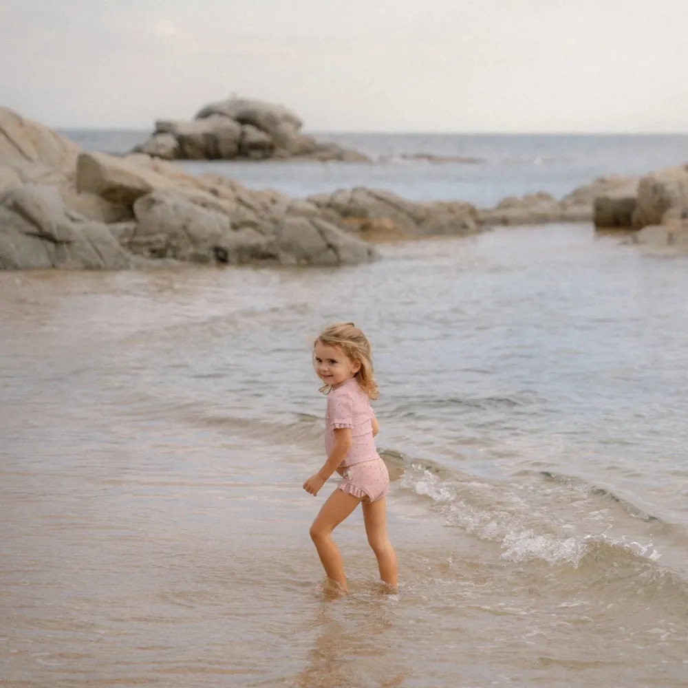 Little Dutch Zwemshirt korte mouw - Lichtroze - Sunny Flowers